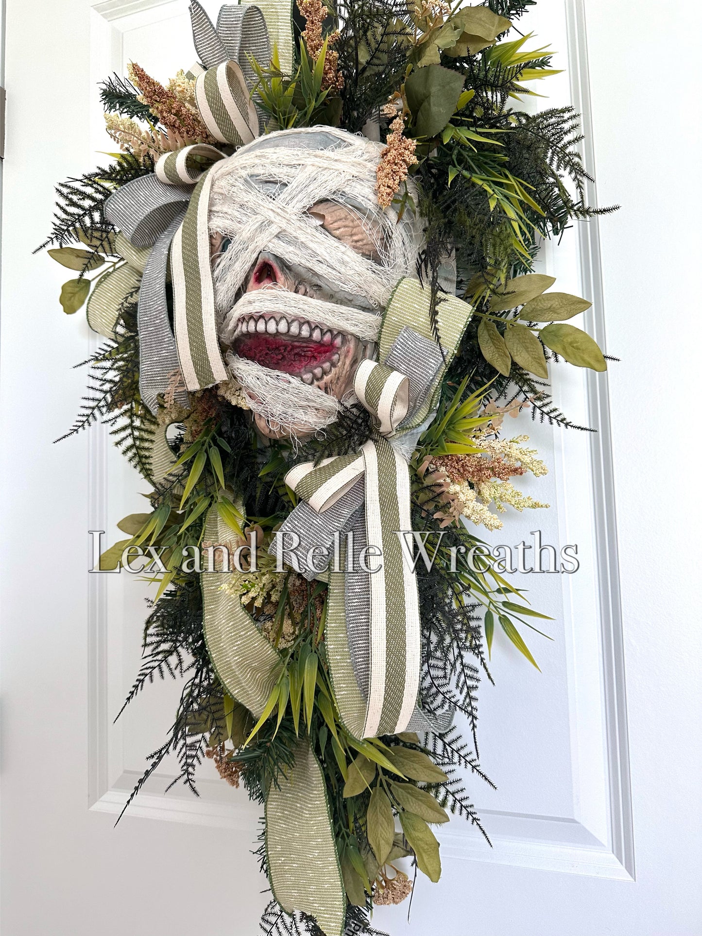 Scary Mummy Halloween Wreath Swag